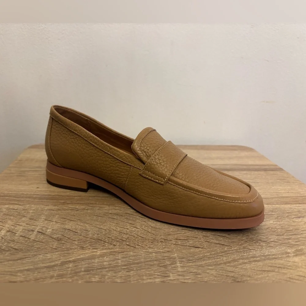 Vionic leather Square toe loafers Shoes Size 6.5